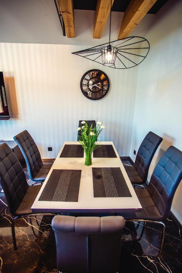 Apartament Lux 우스트론 외부 사진